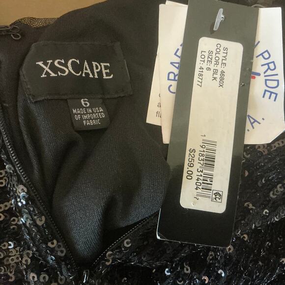 XSCAPE Sequined Long Sleeve Cut Out Mini Sheath Cocktail Dress Black Size 6 - Picture 9 of 10
